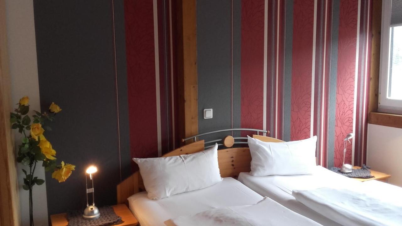 Gaestehaus Moselblick Тритенхайм Екстериор снимка