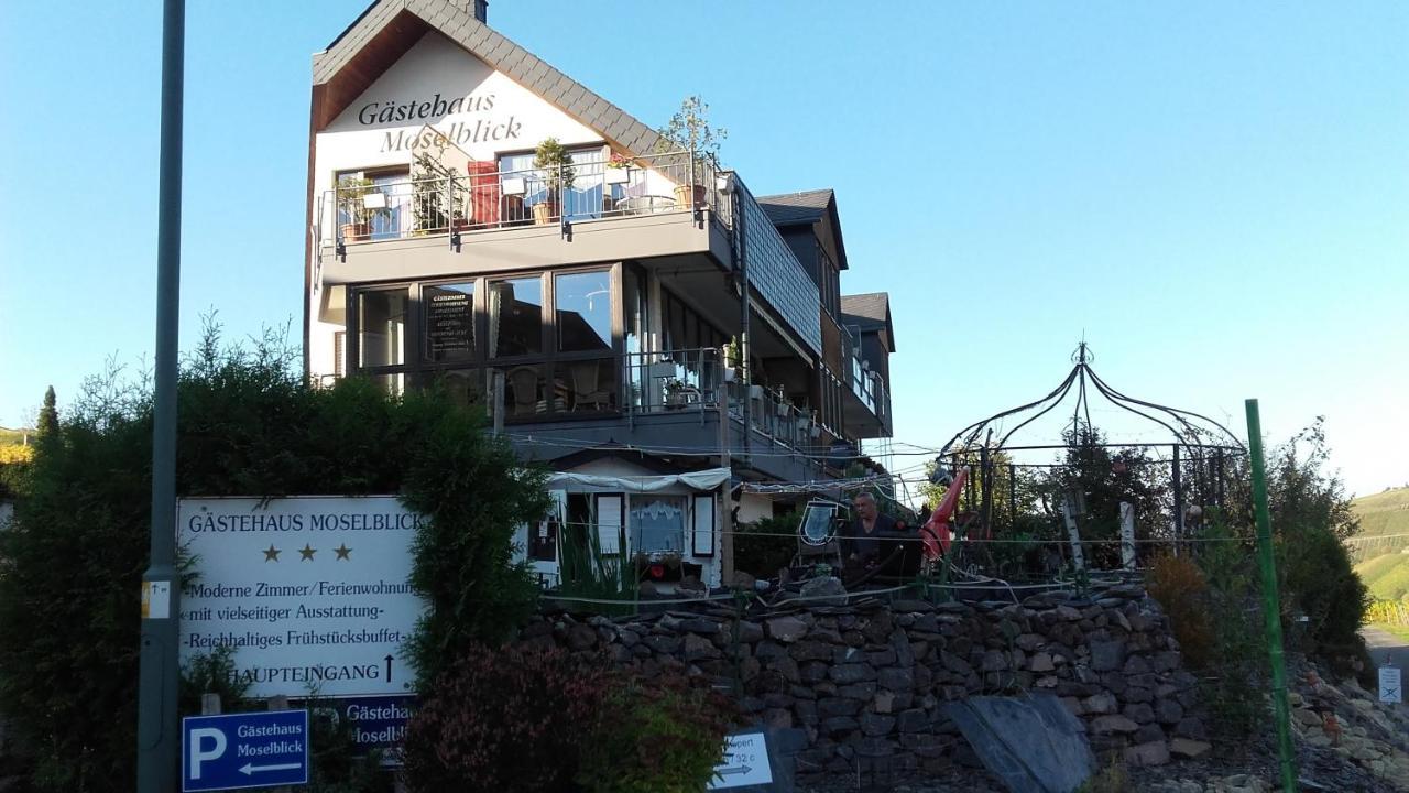 Gaestehaus Moselblick Тритенхайм Екстериор снимка