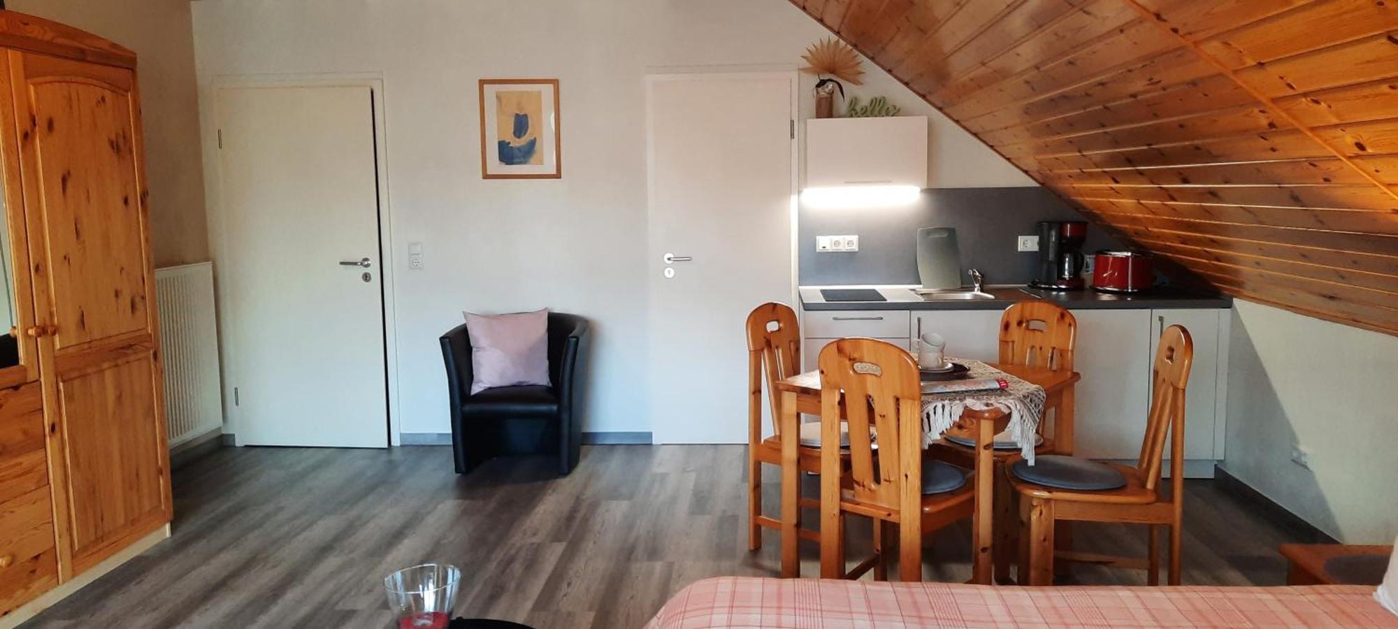 Gaestehaus Moselblick Тритенхайм Екстериор снимка